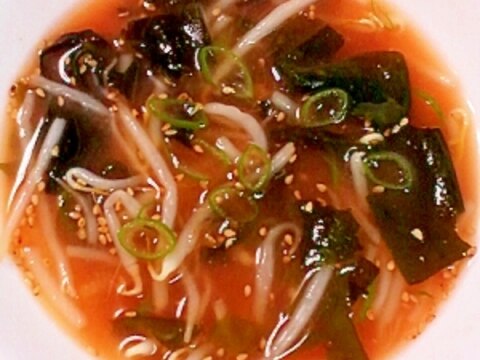 韓流，あったか☆もやしとワカメのスープ